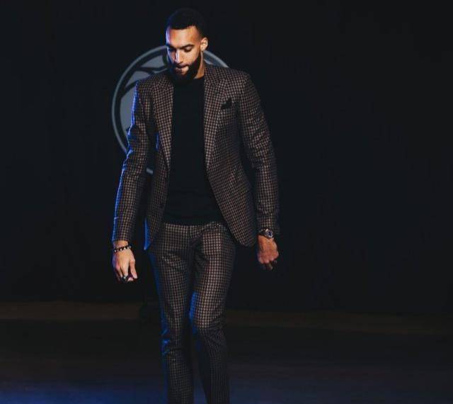 无缘23分逆转东部第4不敌西部11篮网坐收渔利成大赢家_戈贝尔_步行者