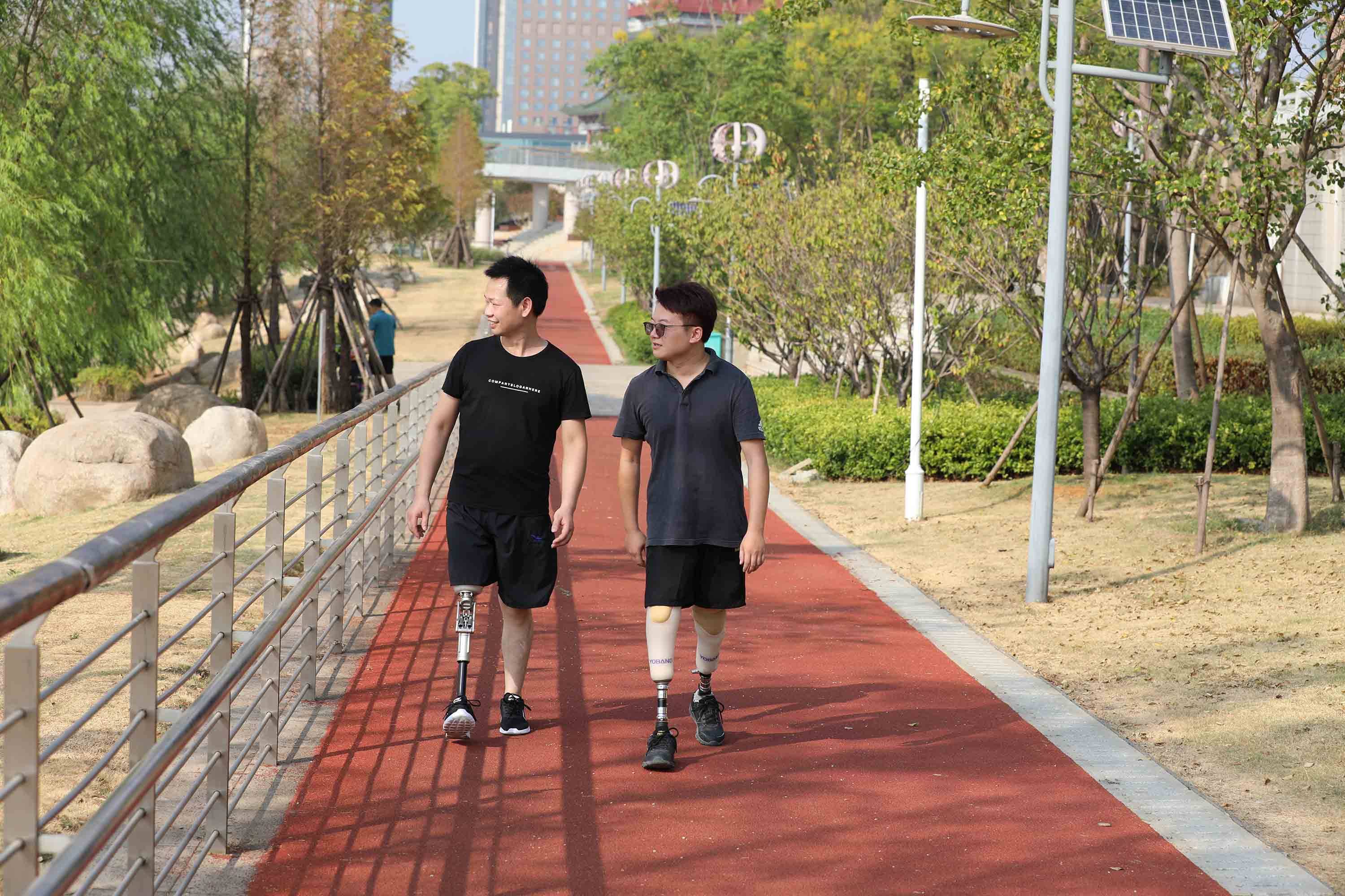 假肢_运动_行走