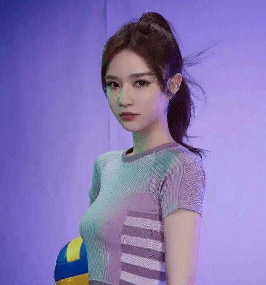 王思聪前女友雪梨,年收入过亿,她靠的是什么?_成功_李佳琦_公司