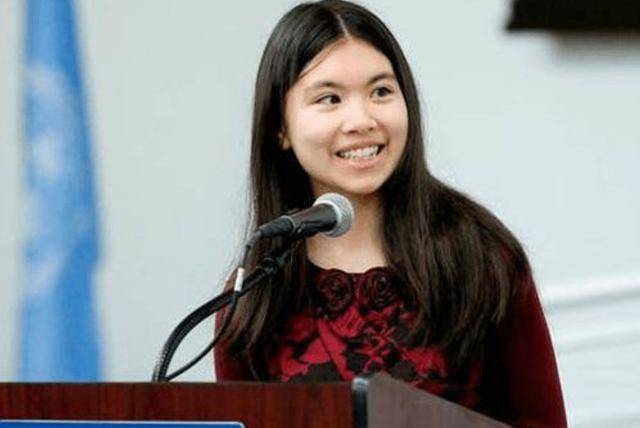 美国华裔神童邹奇奇:3岁读书写作,8岁出书,15岁已在哈佛演讲_孩子