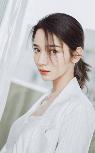 新疆六美,我们一起来看看吧!你们觉得哪一个最美_电视剧_同年_中国