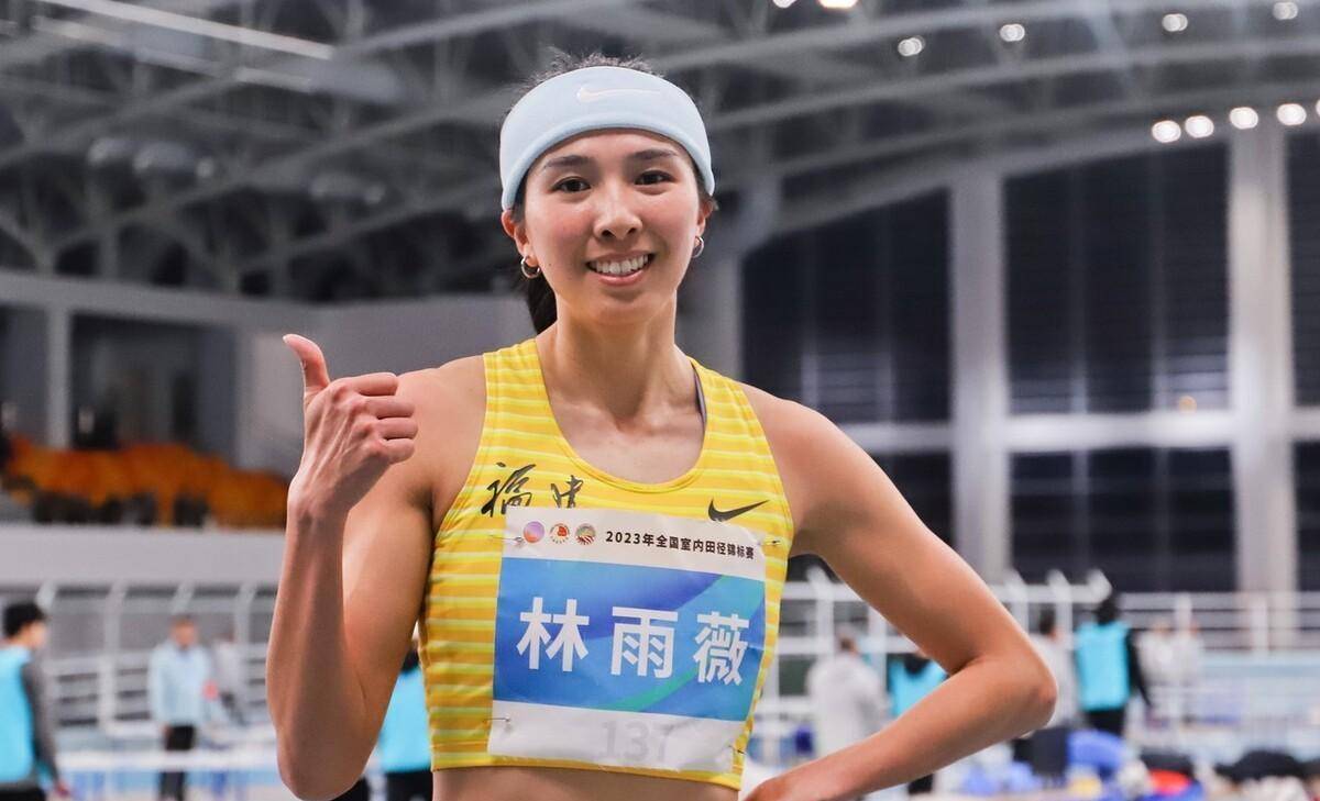 女子100米栏,林雨薇是我们三位明星运动员中实力最强的,但他也是最