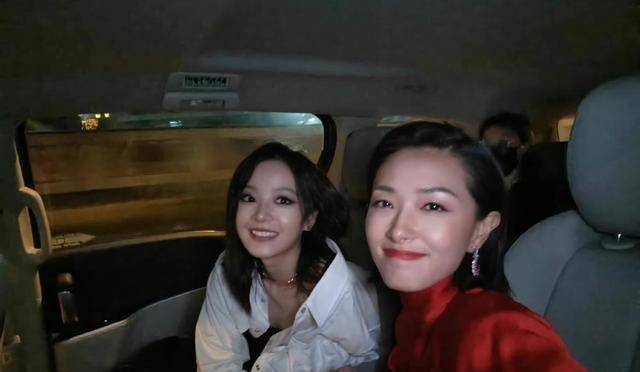 万茜太高兴了,走半路竟然捡到这么漂亮的"闺女",运气太好了_李庚希