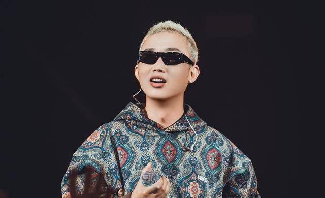 说唱巅峰对决后gai聊人生,我现在特平和!_王唯_弹壳_因为