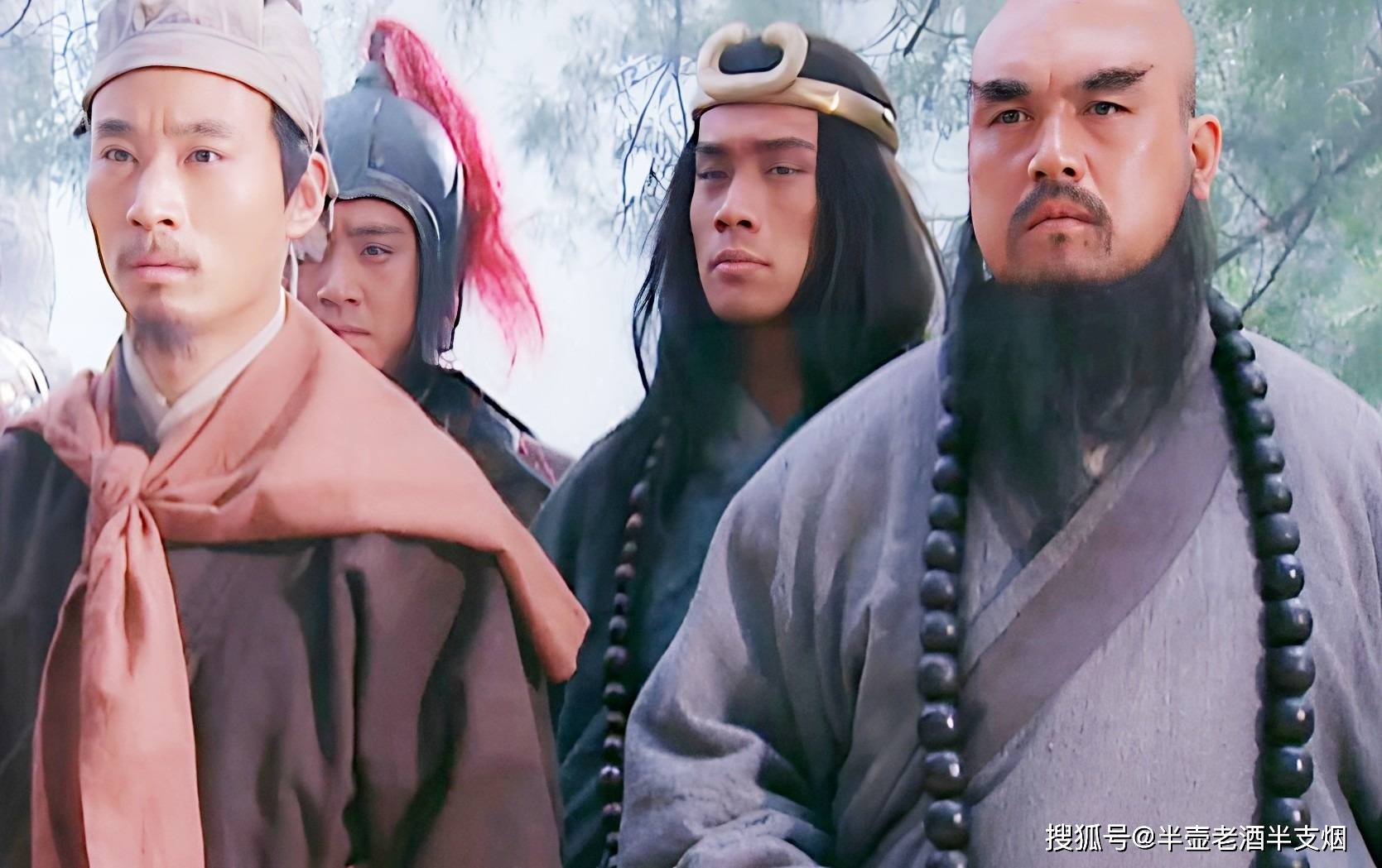 李逵与鲁智深武松的生死友情从此开始:先后被敌人俘获,又同时被敌人