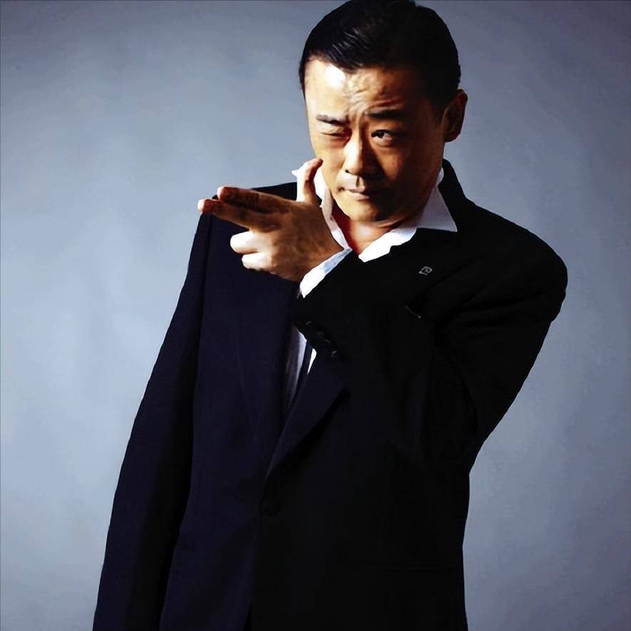 2019年,周立波自请验dú,有可能是做了充足准备,查阅了相关资料,让他