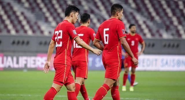 北青:国足对阵叙利亚的热身赛有所保留球迷:呵呵_沙迦_越南_体育场