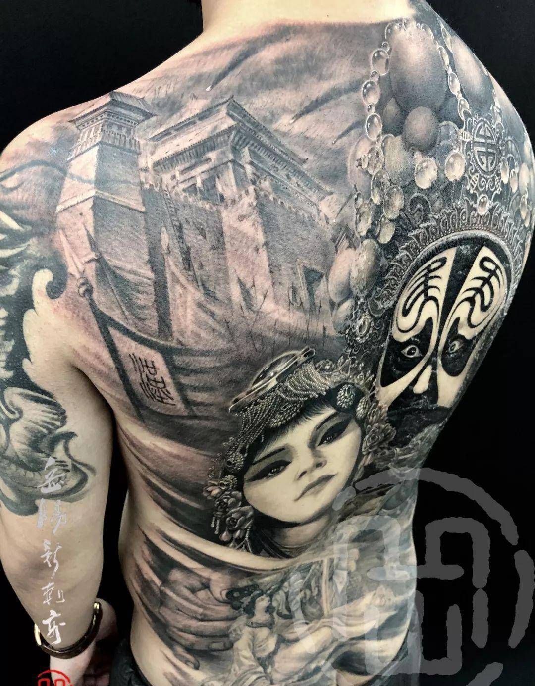 岳阳新刺客作品《霸王别姬》_虞姬_位置_京剧