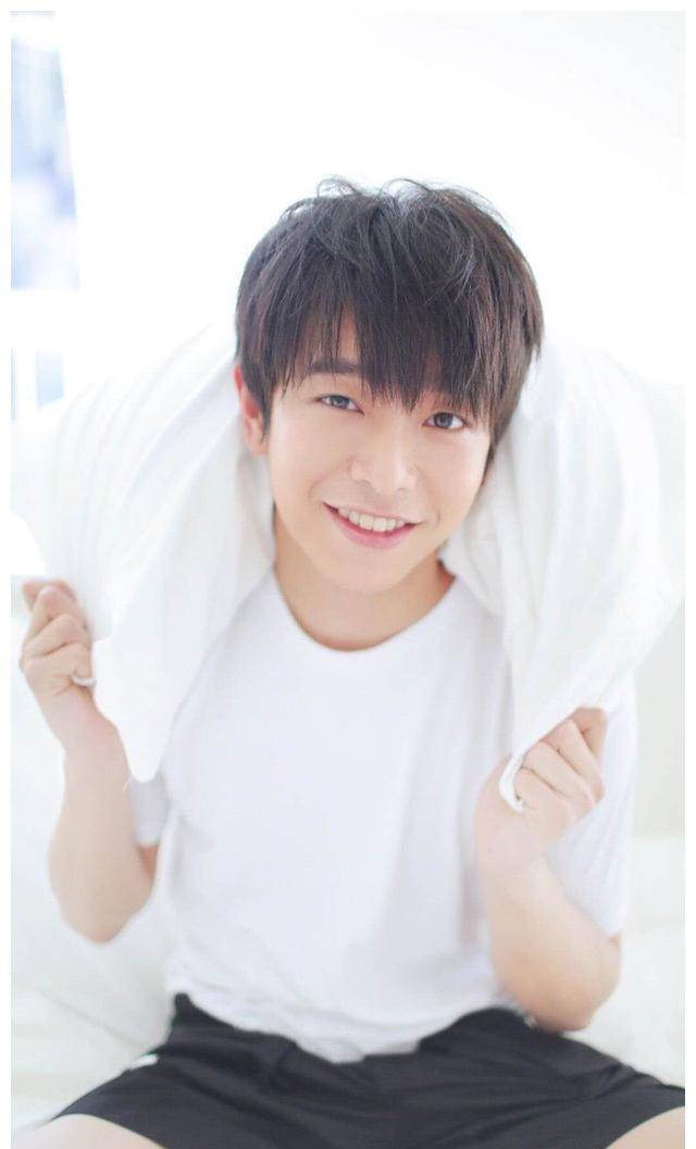 彭昱畅:24岁提名影帝,受众多明星喜爱,他到底有什么魅力?