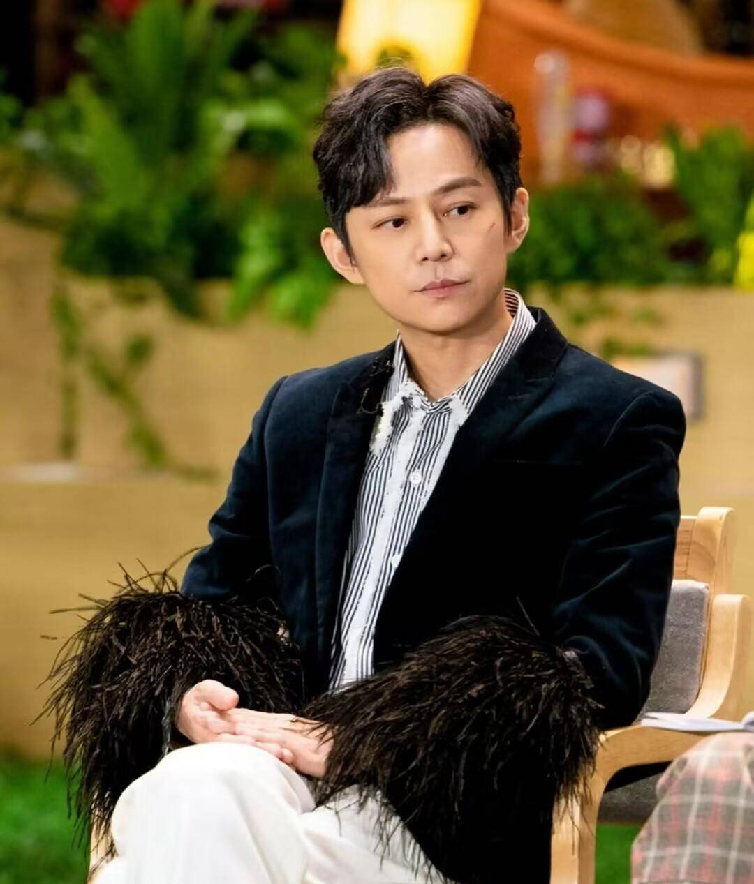 快乐家族解散一年多,再看谢娜,杜海涛现状,才发现何炅有多聪明_节目