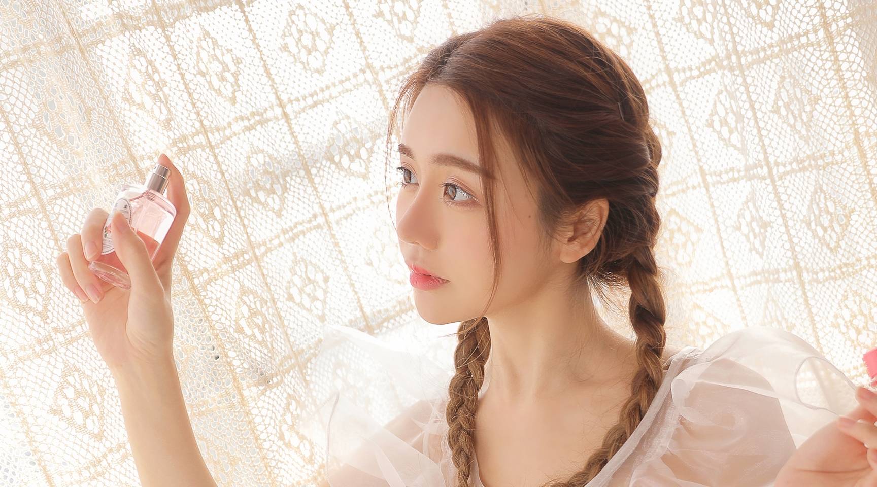 不以颜值取胜,却越看越好看的三大星座女,有内涵又知性_女生_生活