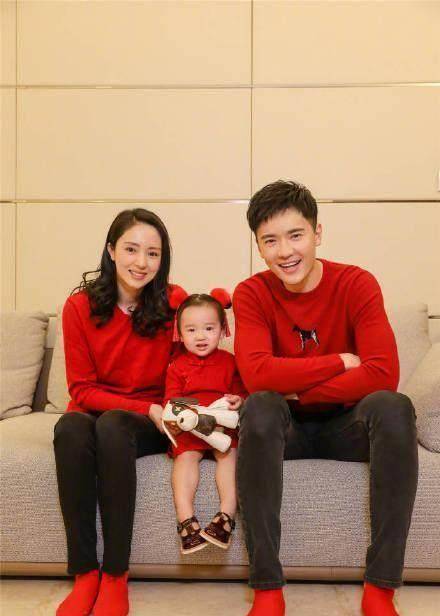 高云翔今年36岁,毕业于上海戏剧学院,从2002年与陆毅,张庭,任达华主演