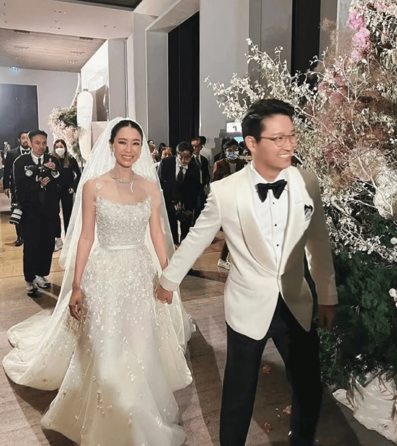 泰国首富侄孙女大婚,嫁印尼首富儿媳弟弟,俩首富家族都是华人_谢国民