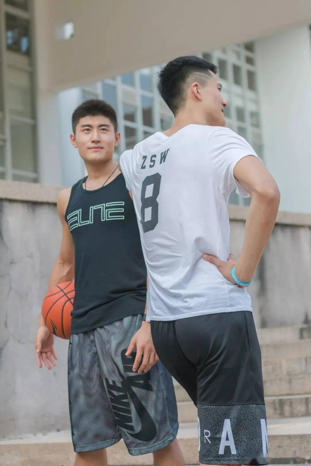 《灌篮2》中与朱松玮相爱相杀的王炫,实力最弱的宁波队都放弃了_大学