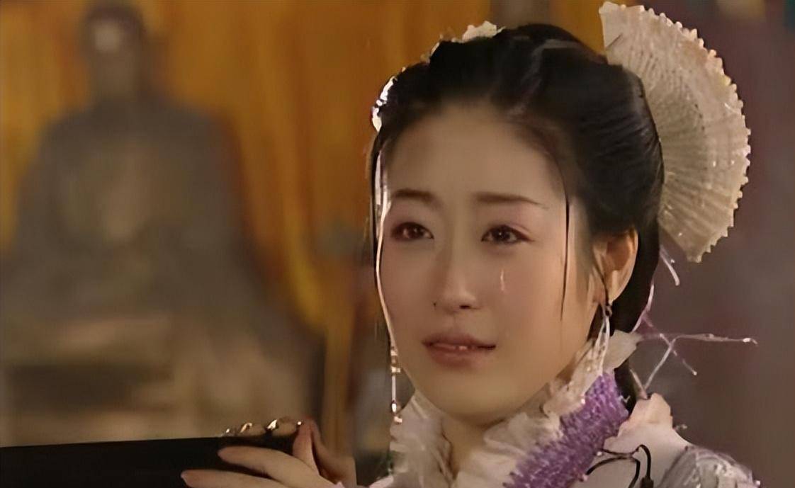 时隔24年,星爷又海选女演员了,当年海选的李卉8年只拍了两部剧成最惨