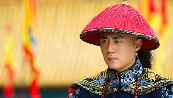 的这些男主角都唱过《爱的供养》,只有他的最好听_何晟铭_冯绍峰_首歌