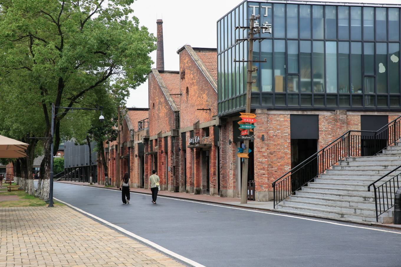 金菲尼克斯欢宋凯旋欢乐颂 陶溪川文创街区_建筑_时间