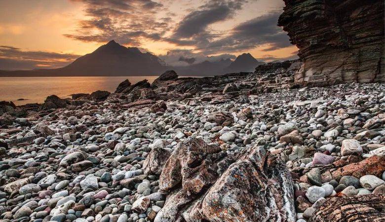 家电业新变局:长虹迎新帅柳江,于芝涛任海信总裁-家电圈官网