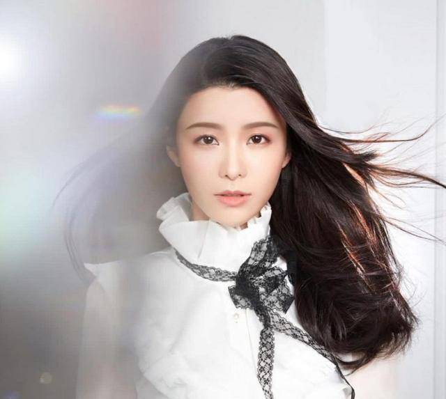 旧相揭五官宇宙大进化陈欣妍解释因家族病跌磅变靓_比赛_viutv_甲状腺