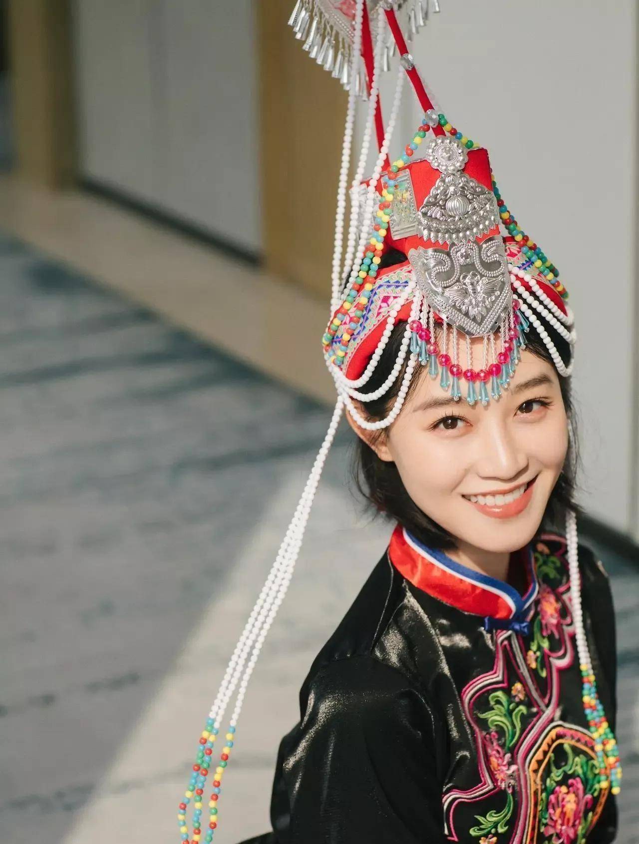 蓝盈莹,原凤凰传人,畲族少女_漂亮_少数民族_孙俪