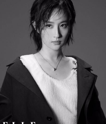 刘亦菲换风格了!