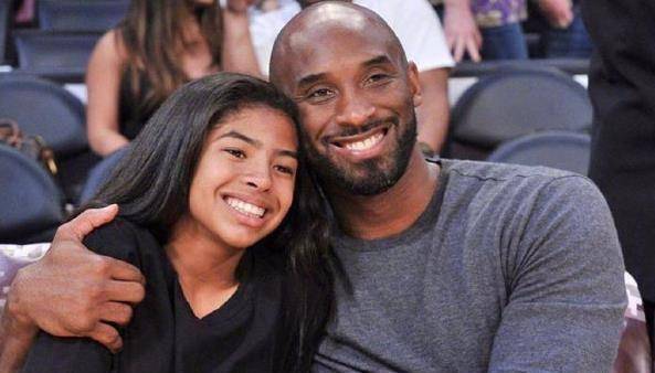 为了科比瓦妮莎两次求助乔丹,飞人爽快答应!_球员_球迷_见证