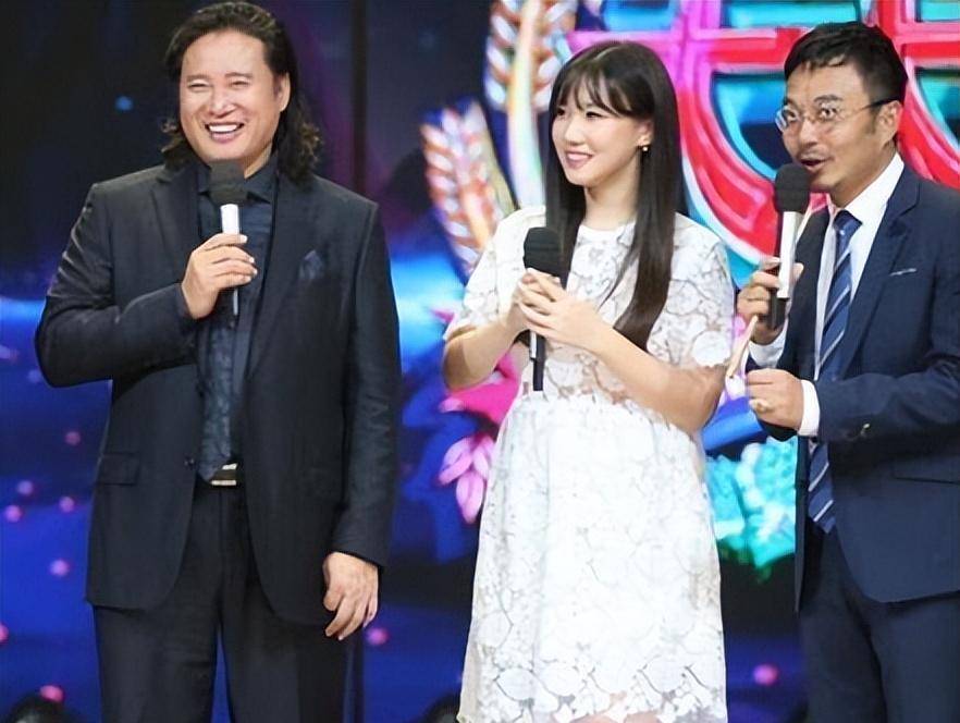 戴玉强:30岁娶初恋女友,51岁开始创业名利双收,今女儿成他骄傲_刘燕