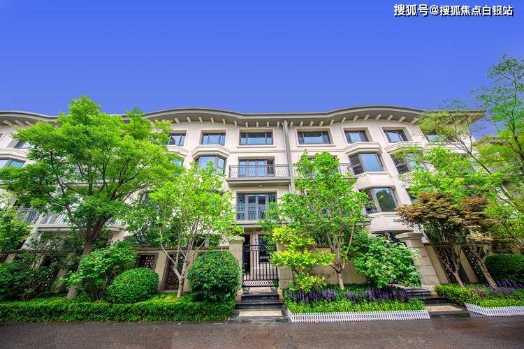 北京华贸铂金墅售楼处电话-实时更新-售楼处地址-24小时电话-认证电话