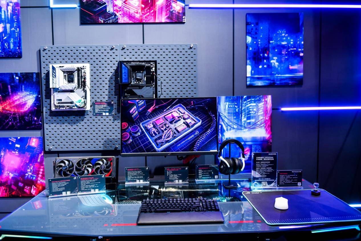 rog×eva-02联名新品登场,竞化纪元,信仰觉醒_定制_元素_电竞