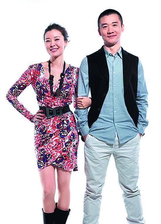 为娶25岁娇妻甘愿净身出户,今51岁仍孤身一人_黄志忠_何音_事业