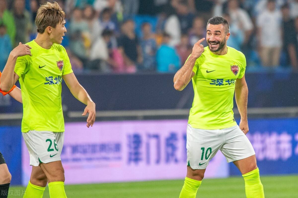 长春亚泰迎振奋喜讯,陈洋做出正确决定,谭龙奥克雷安心了_元敏诚_深圳