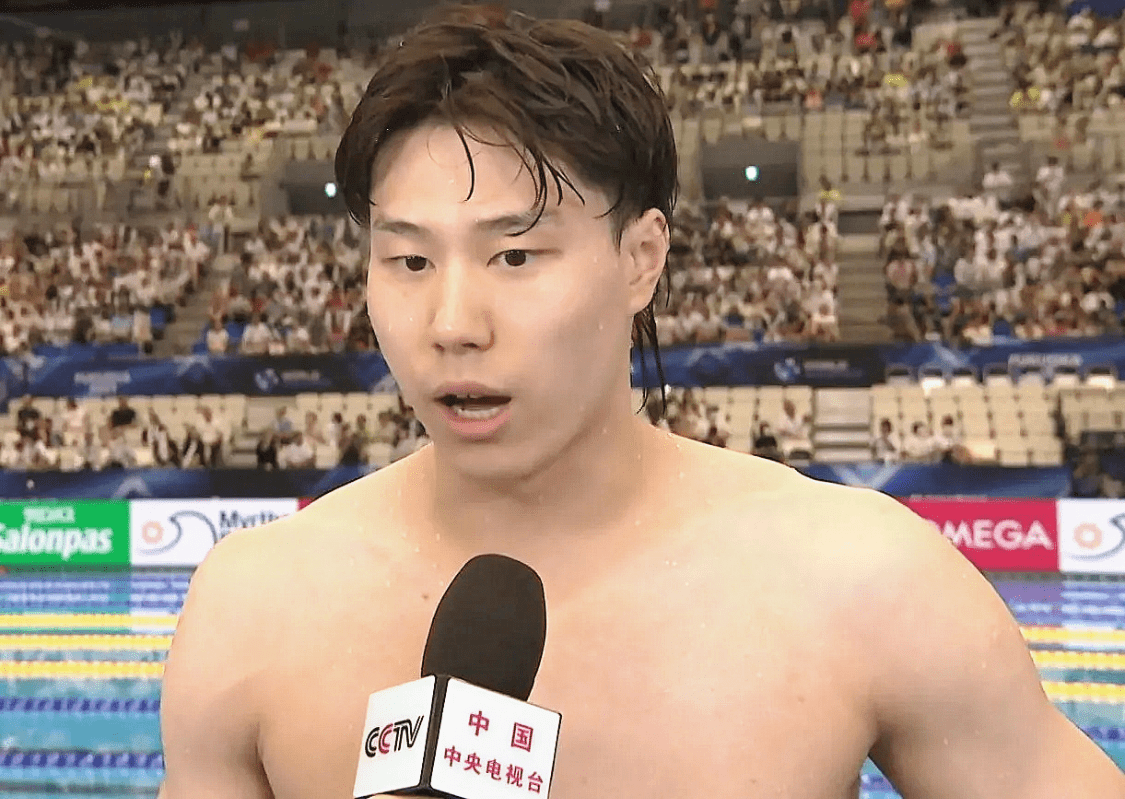 中國游泳創歷史！24歲名將狂攬3金，覃海洋比肩孫楊，成現役第1人