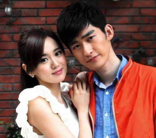 那2014年公开与演员翟天临的恋爱关系时,却遭遇翟天临前女友李依伊