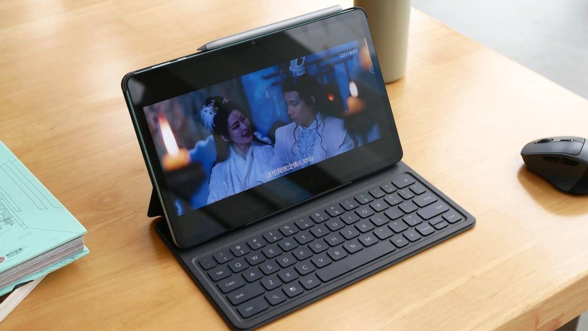 荣耀平板X8 Pro评测:轻薄时尚搭配养眼好屏,影音娱乐学习新体验