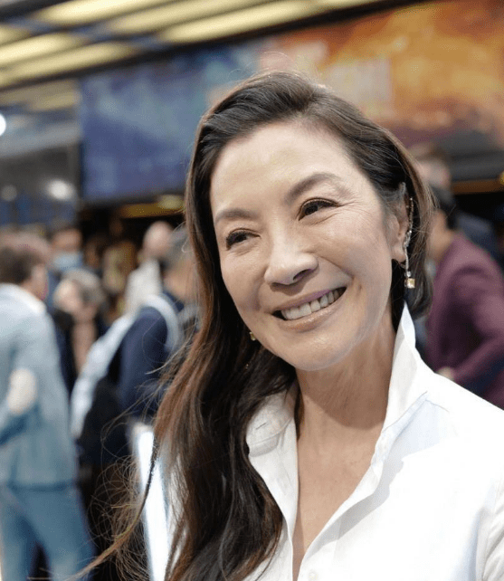 61岁杨紫琼正式举行结婚典礼,与大16岁老公结束19年爱情长跑_托德