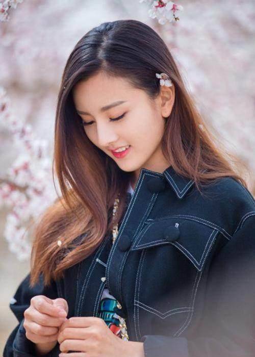 退隐七年美艳归来,如今被赞美过张柏芝_祖儿_小姑娘_哪吒