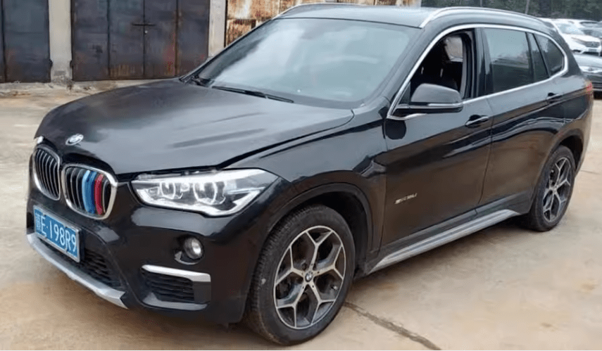 湖南省衡阳市一辆宝马牌小型普通客车将以8万起拍,车牌为赣e198r9