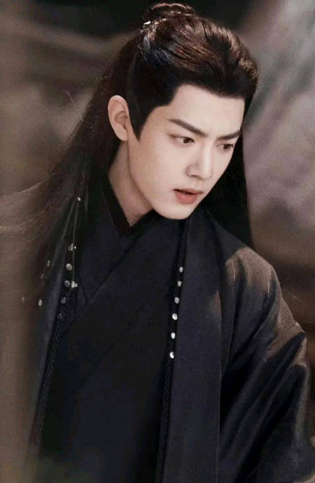 肖战拍完《射雕》后将进组《藏海戏麟》,服饰考究人设也很带感!