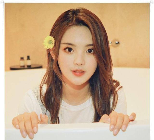 杨超越大张伟挨个怼,唯有他第二天就服软_雷军_英语_花千芳