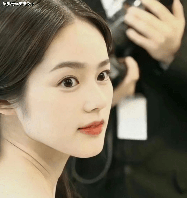 41岁韩佳人近态曝光:素颜出镜显疲态,变瘦许多引网友热议_评价_状态