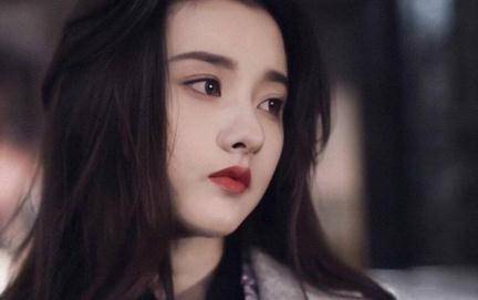 这三位95后小花,各有各的风格,都太美了_女明星_周也_祖儿