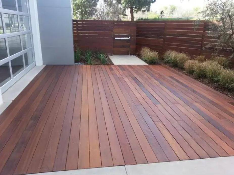 正宗印尼菠萝格地板户外庭院花园阳台露台防腐板_性能_应用_地面