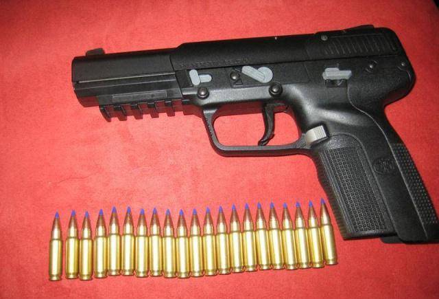 子弹_弹匣_技术