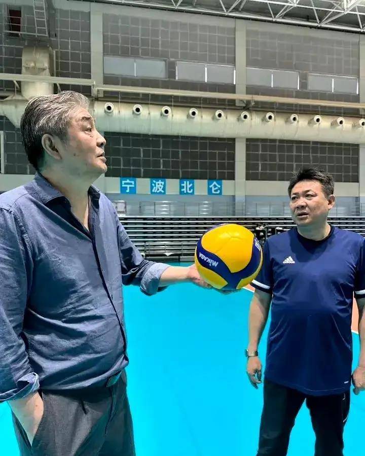体育传来王云蕗,李盈莹和张常宁的最新消息_训练_汪嘉伟_队伍