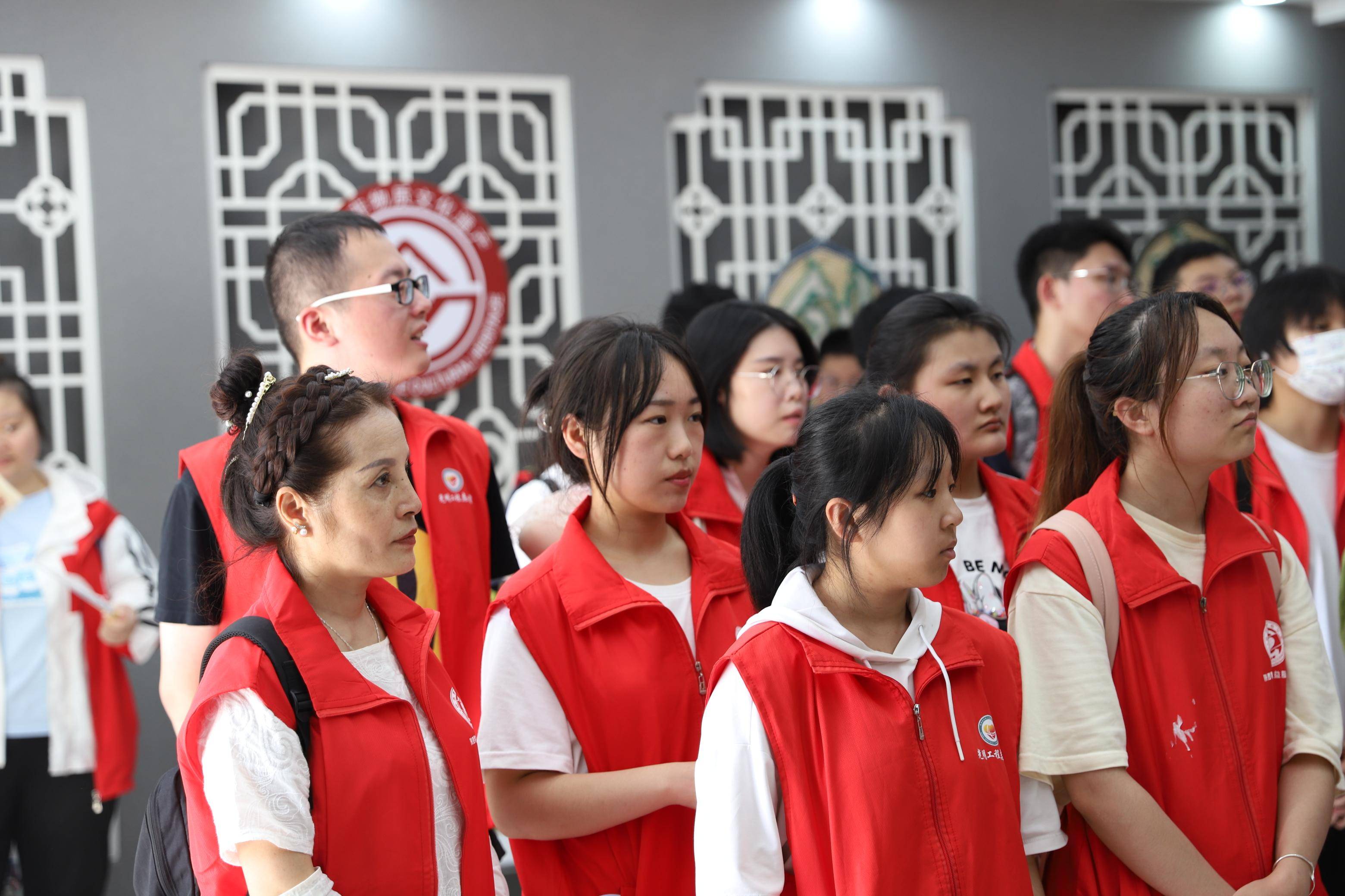 看7月西工大附中学子的社会公益实践_活动_桥南镇_服务