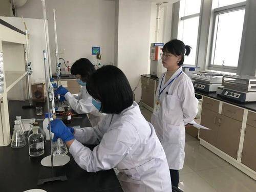 急招一名检验员（急招检验员待遇好）