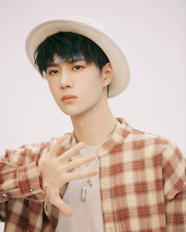 王一博本就有多个昵称,还自爆未公开小名,粉丝:id有新名字了!