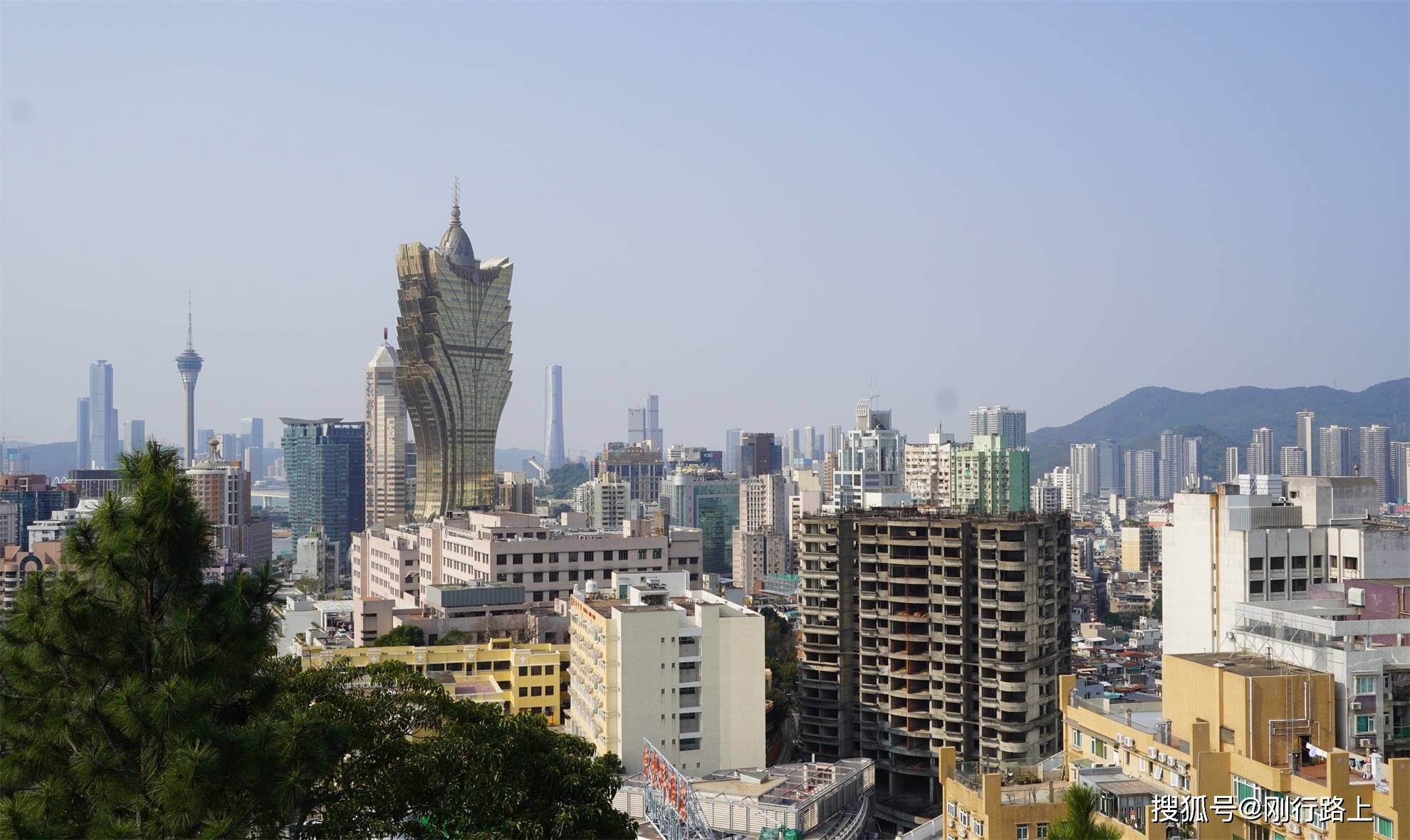 澳门东望洋灯塔,俯瞰澳门夜景最佳位置_时候_时间_建筑