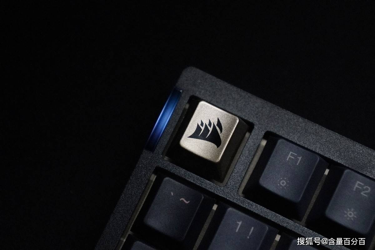 全新升级,自研热插播轴的美商海盗船k65 plus三模无线机械键盘_按键