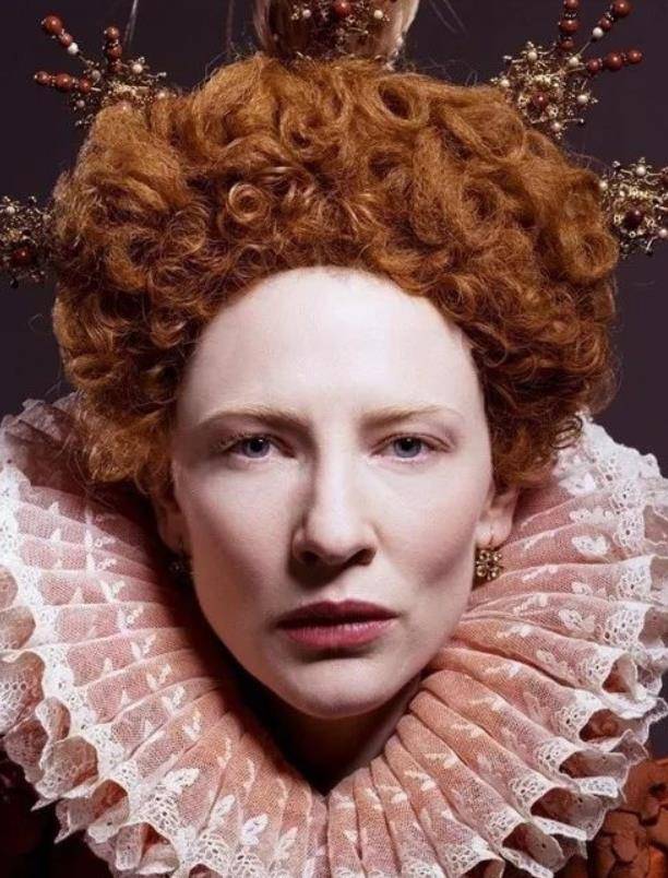 患天花长痘脱发,伊丽莎白一世一辈子戴假发抹铅粉,肌肤惨白如雪_女王